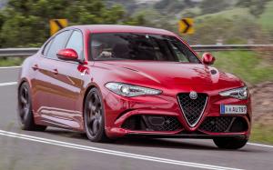Alfa Romeo Giulia Quadrifoglio 2017 года